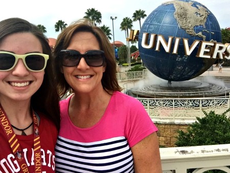 mother-daughter-trip